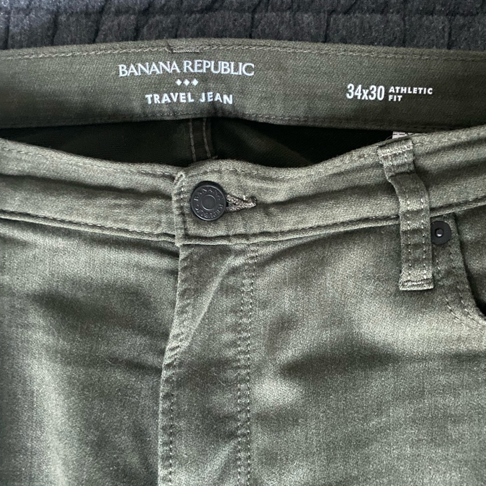 Banana Republic Olive Heather Green Travel Jeans (34x30)